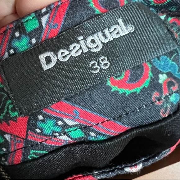 Desigual Henry Red Patterned Mini Skirt Size 38 Small - Picture 3 of 6